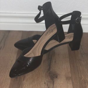 Comfort strap heels